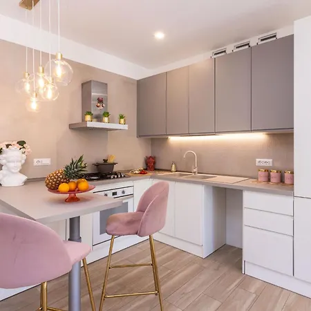 Будинок відпочинку Sakura House *